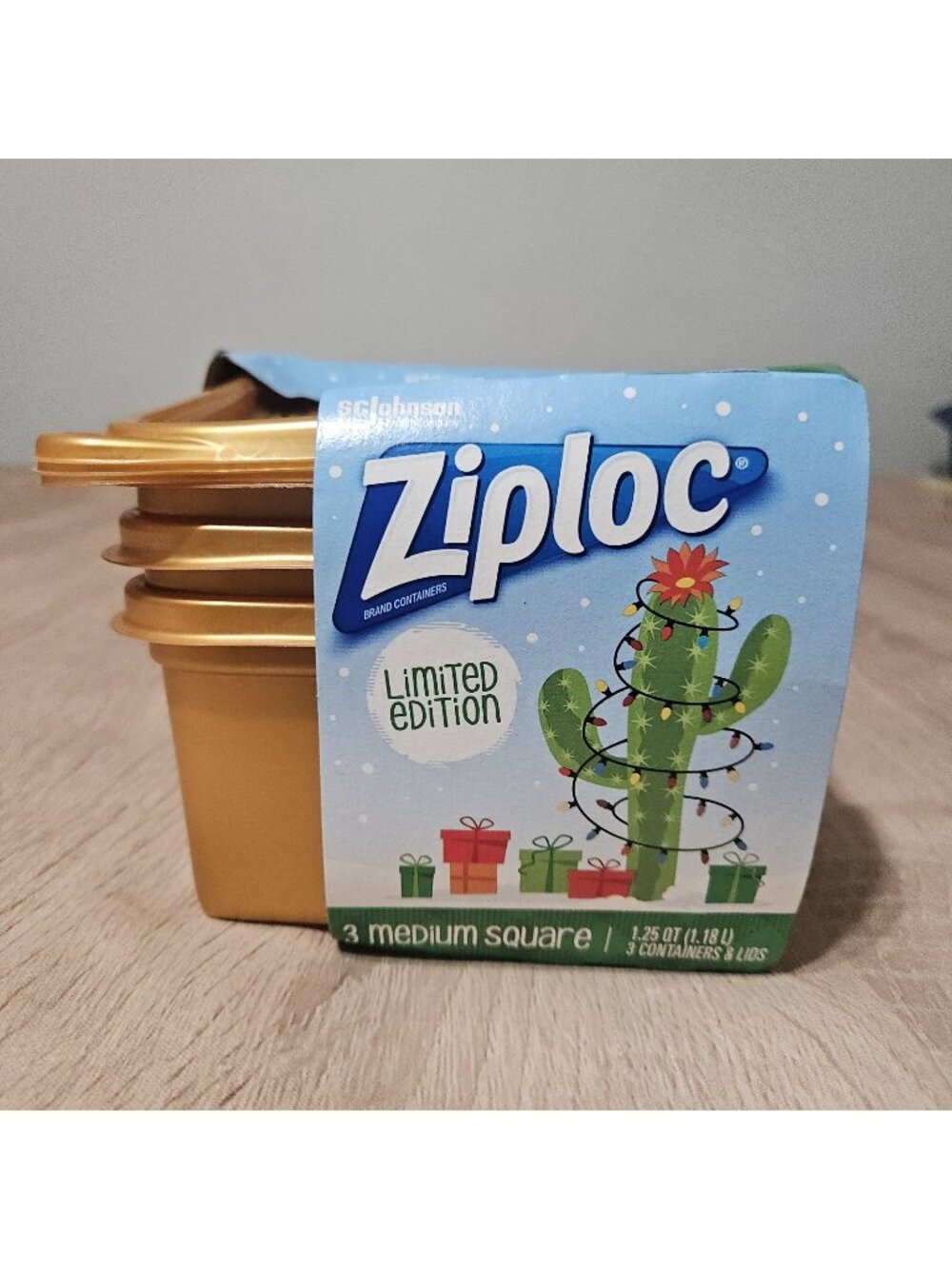 Ziploc NEW Limited Edition Holiday Medium Square Container Gold 3 Count